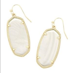 Kendra Scott White Pearl Ellie Earrings